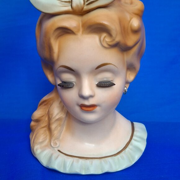 Vintage 1962 Inarco Porcelain Green Bow Lady Head Vase E-779 - Picture 6 of 10